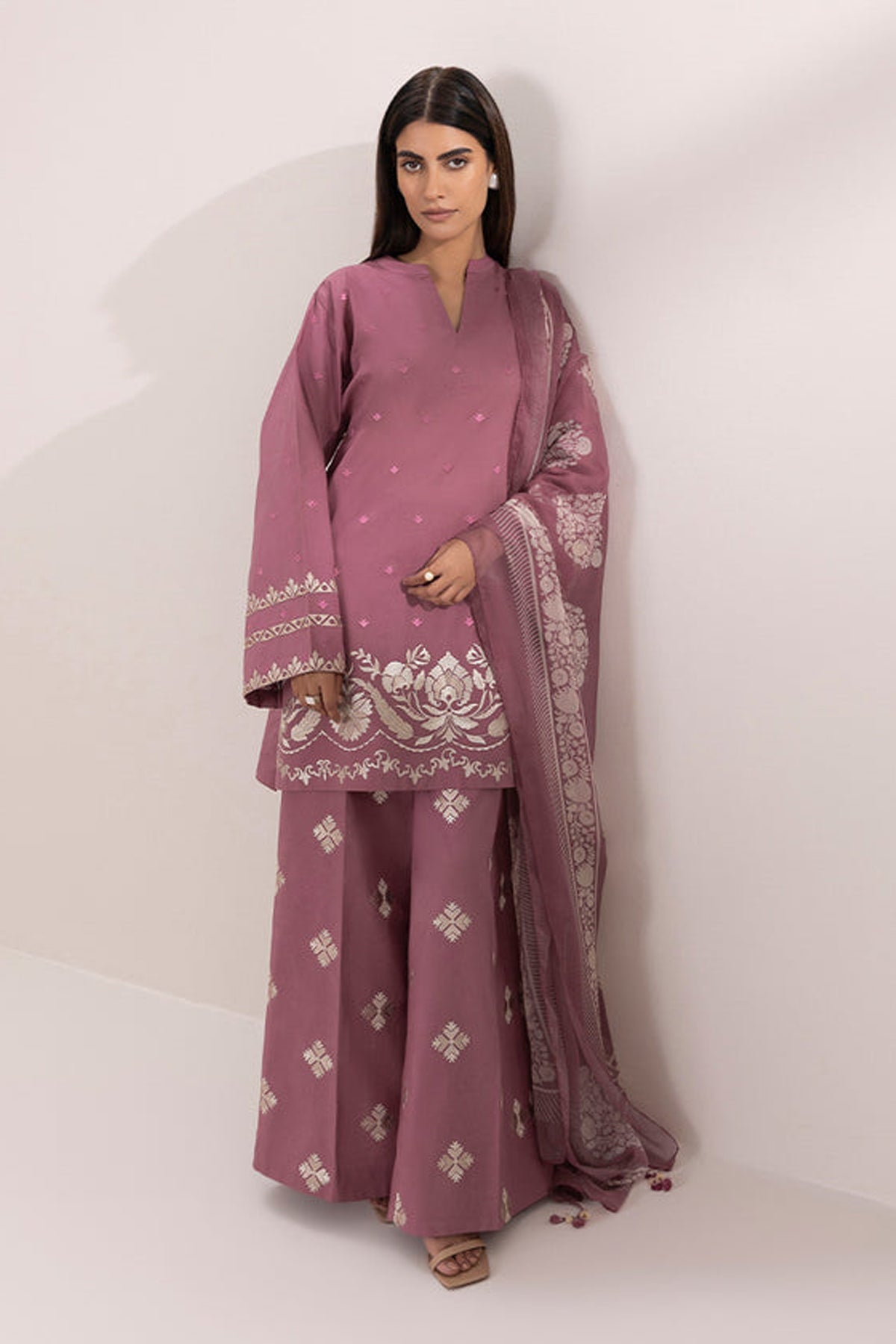 SAPPHIRE-3PC DHANAK EMBROIDERED SHIRT COUTRAI PRINTED SHAWL & EMB TROUSER-W.J-1484