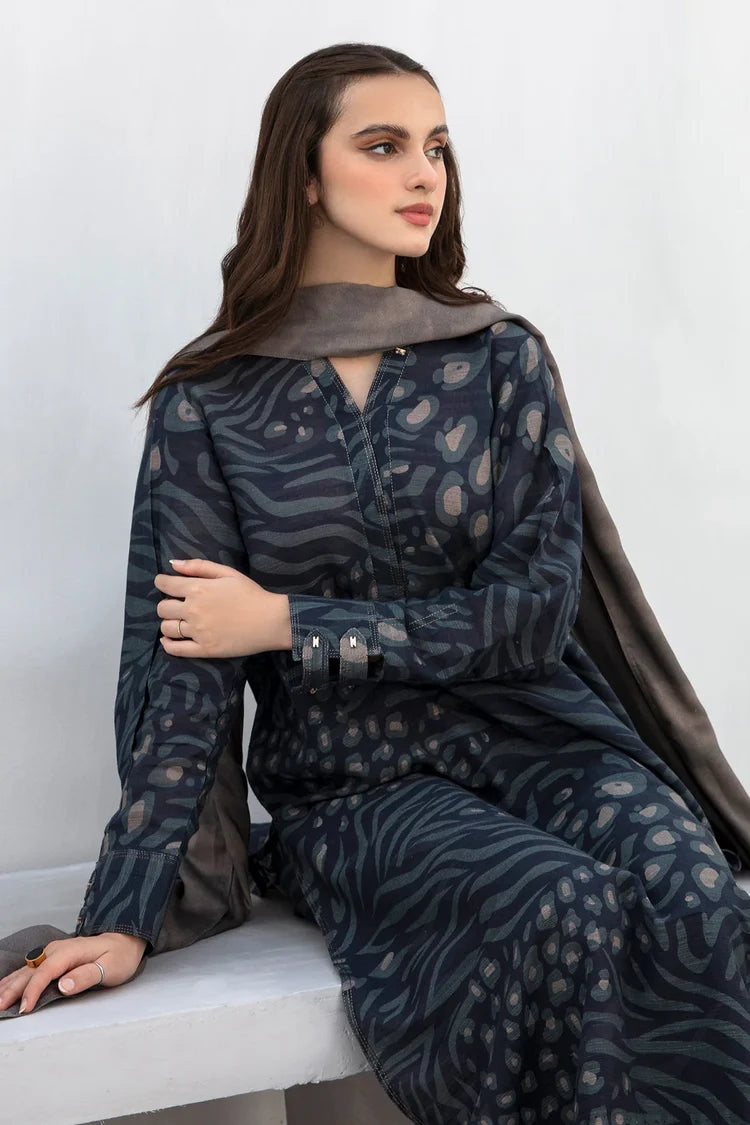 BAROUQE-3PC KHADDAR PRINTED SHIRT WITH KHADDAR PRINT DUPATTA AND PRINT TROUSER-W.J-2000