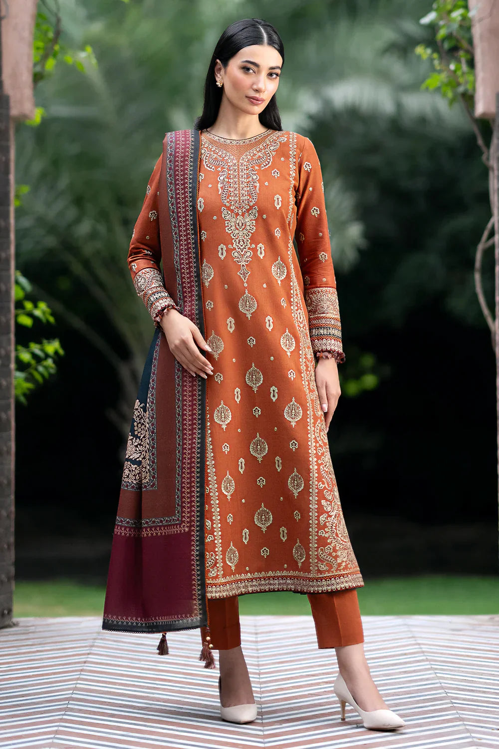JAZMIN-3PC DHANAK EMBROIDERED SHIRT WITH COURTRAI PRINTED SHAWL AND TROUSER-W.J-1499
