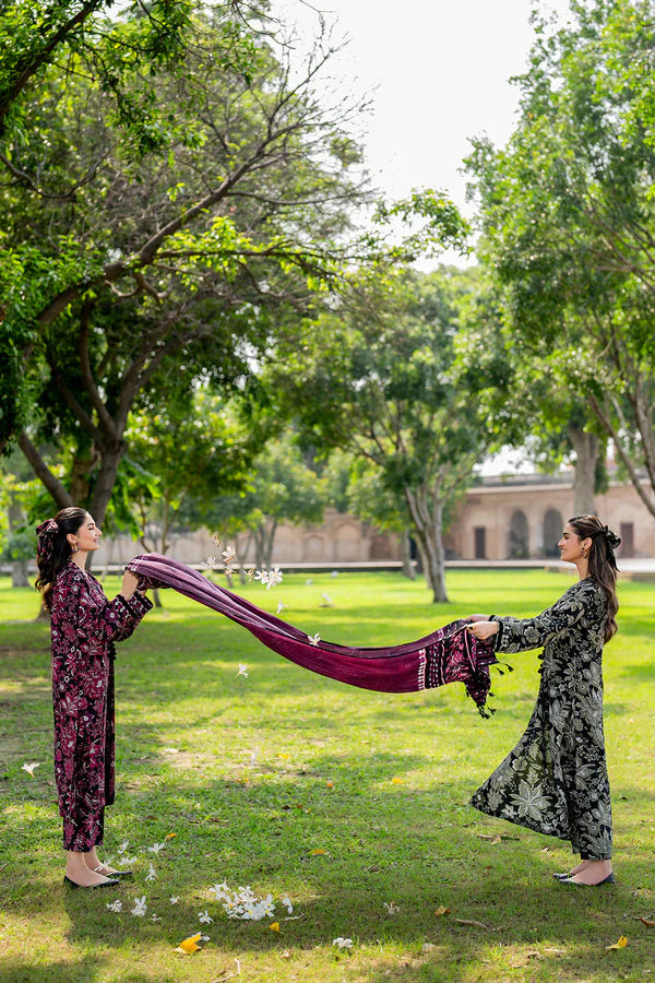 BAROUQUE-3PC KHADDAR PRINTED SHIRT WITH KHADDAR PRINT DUPATTA AND PRINT TROUSER-W.J-1135