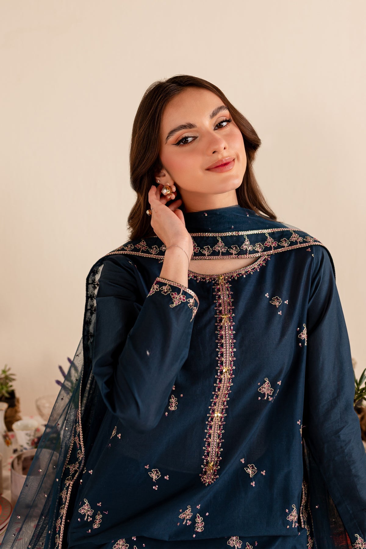 BATIK-3PC DHANAK EMBROIDERED SHIRT DHANAK EMBROIDERED SHAWL AND EMB TROUSER-W.J-1622