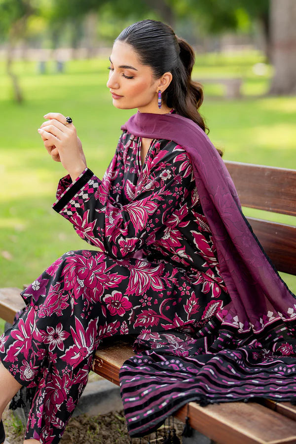 BAROUQUE-3PC KHADDAR PRINTED SHIRT WITH KHADDAR PRINT DUPATTA AND PRINT TROUSER-W.J-1135