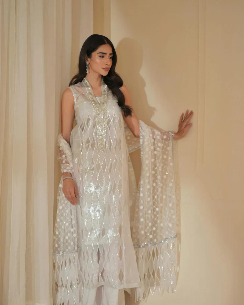 LAJ BY LAJWANTI-ORGANZA HAMNDMADE EMBLISHED EMBROIDERED FRONT SHIRT WITH ORGANZA EMBROIDERED READY TO WEAR DUPATTA-W.J-1322