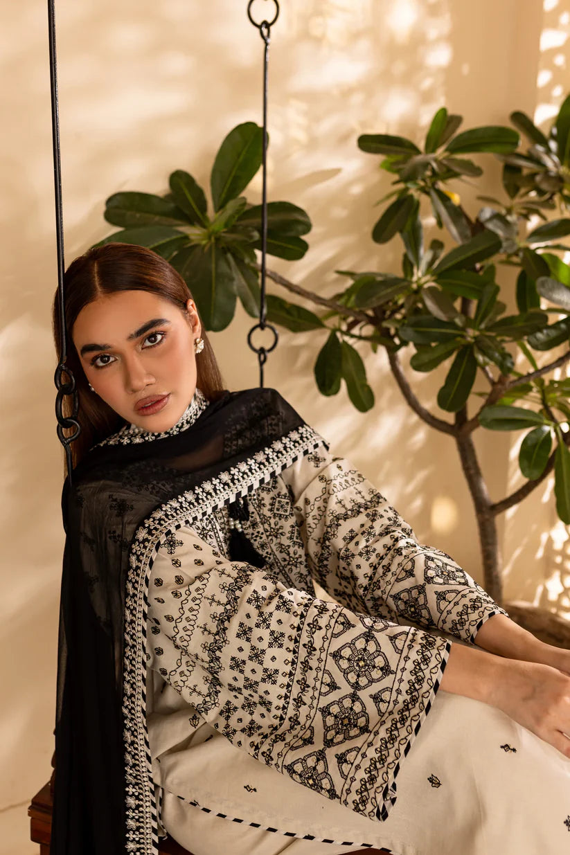 BATIK-3PC DHANAK EMBROIDERED SHIRT WITH CHIFFON EMBROIDERED DUPATTA AND EMB TROUSER-W.J-1840