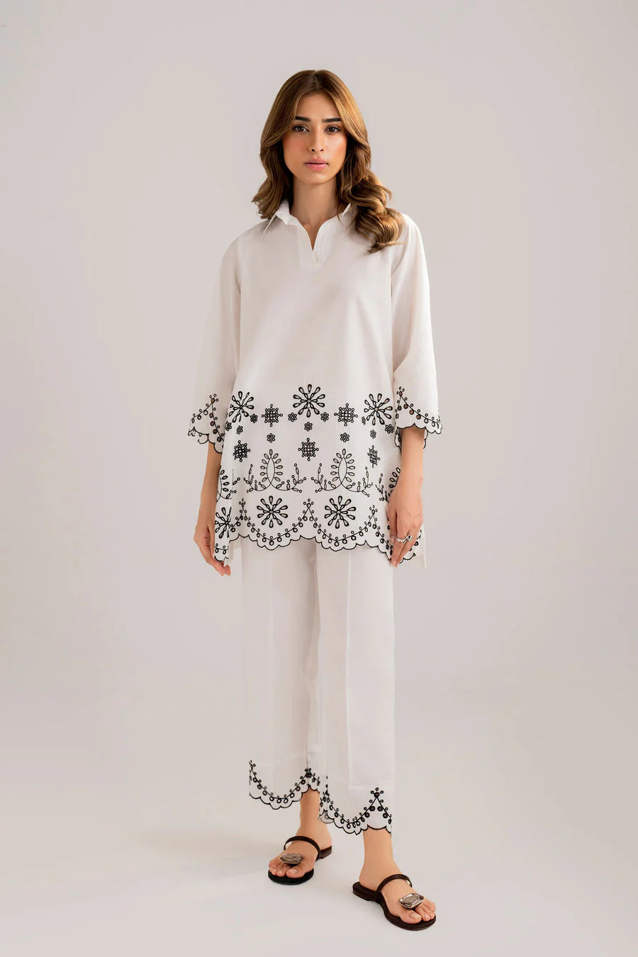 HANA-2PC DHANAK EMBROIDERED SHIRT WITH DHANAK EMBROIDERED TROUSER-W.J-1097