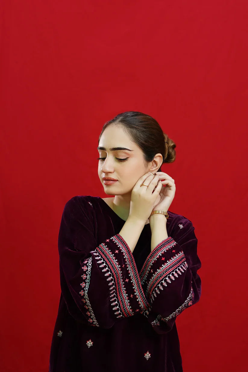 URGE-2PC VELVET EMBROIDERED SHIRT WITH VELEVT EMBROIDERED SLEEVES-D-19-MICROO-9000-W.J-1347