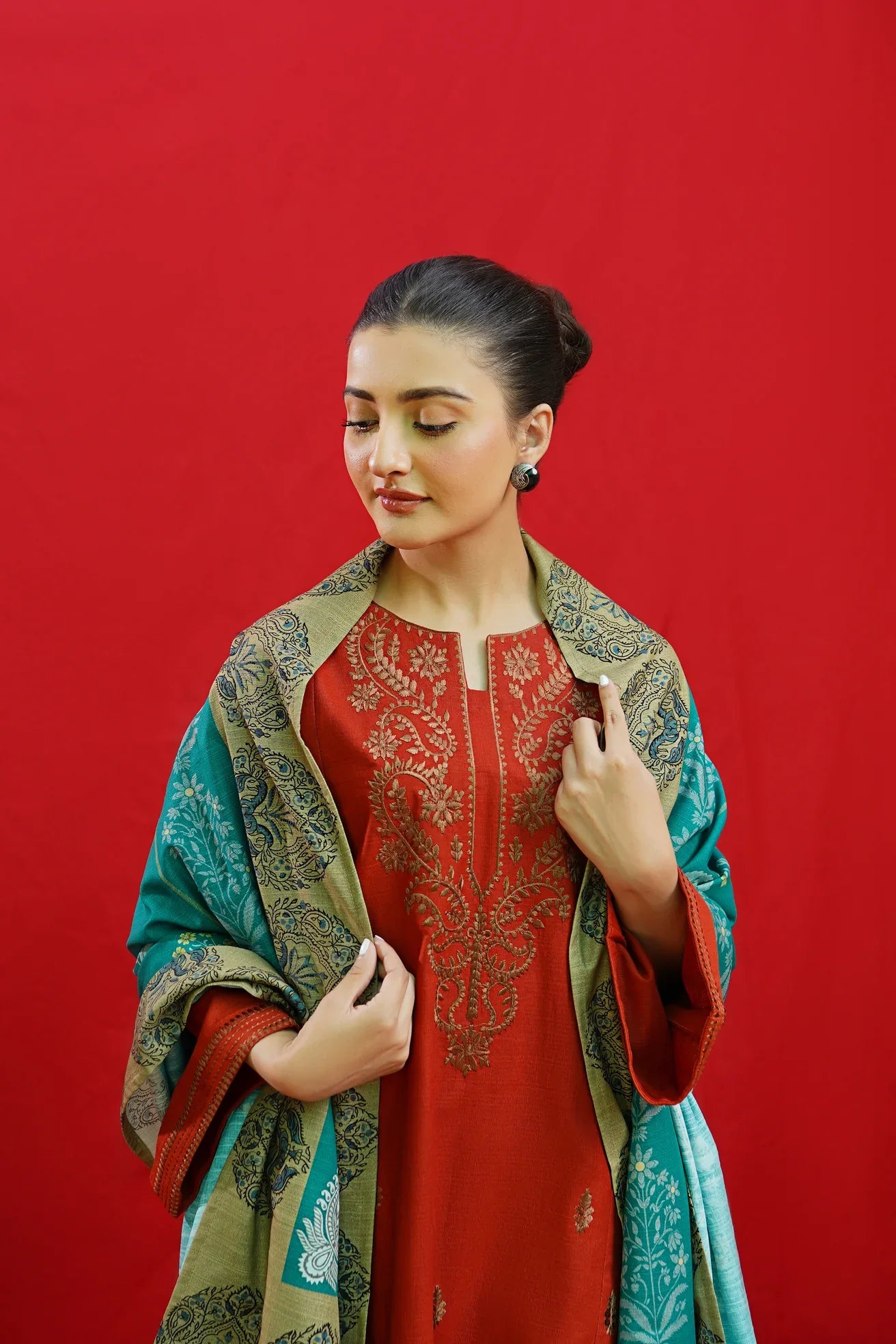 URGE-3PC DHANAK EMBROIDERED SHIRT WITH COUTURE PRINTED SHAWL & EMB TROUSER-W.J-1198