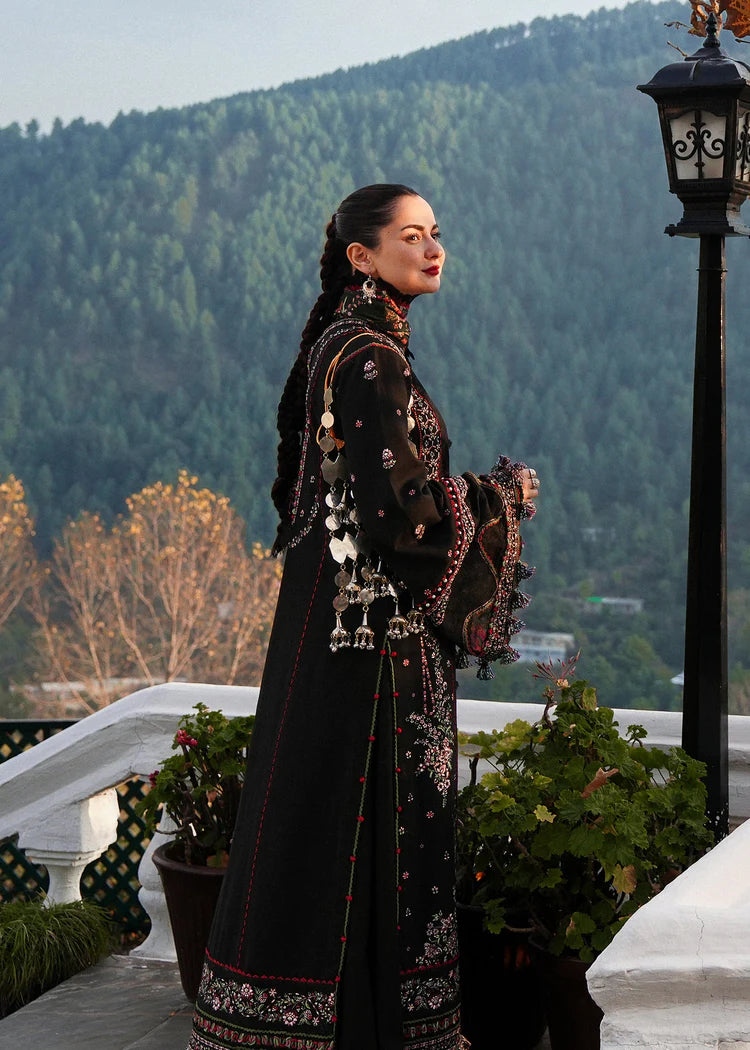 HUSSAIN REHAR-3PC KARANDI EMBROIDERED SHIRT WITH COURTRAI PRINTED SHAWL AND TROUSER-W.J-1989