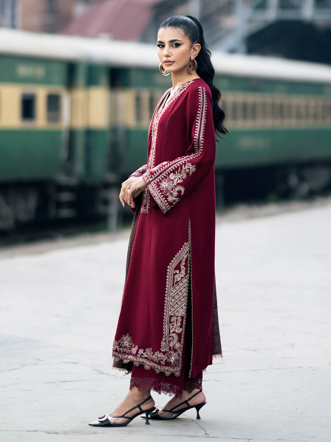 IZEL-3PC DHANAK EMBROIDERED SHIRT WITH COUTRAI PRINTED SHAWL AND TROUSER-W.J-1035