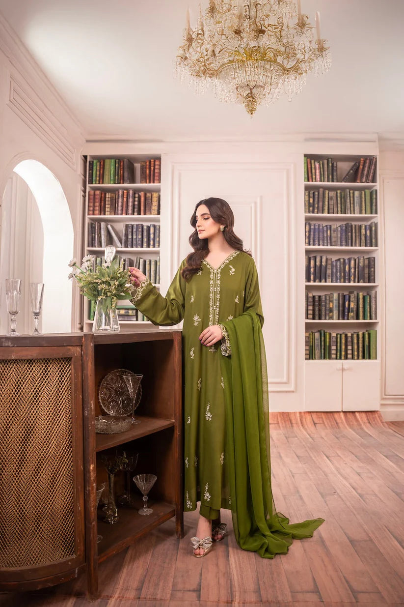 SAPPHIRE-3PC DHANAK EMBROIDERED SHIRT WITH CHIFFON DUPATTA AND TROUSER-W.J-1446