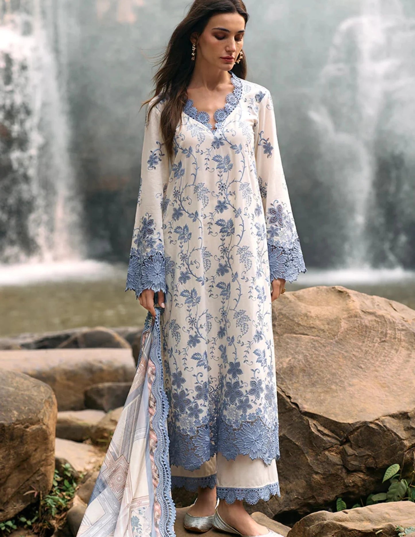 IMAGE-3PC DHANAK EMBROIDERED SHIRT WITH COURTAI PRINTED SHAWL & TROUSER-W.J-1888