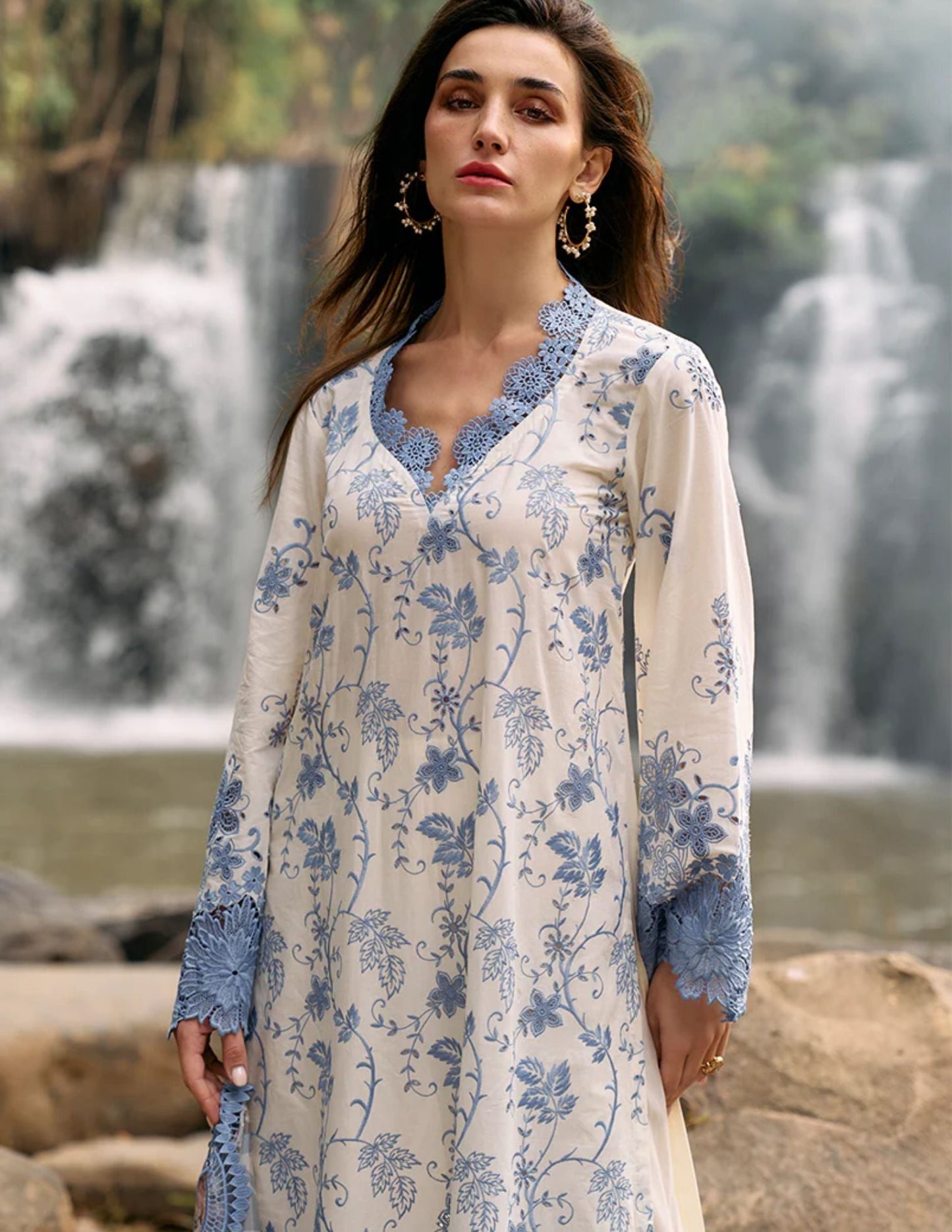 IMAGE-3PC DHANAK EMBROIDERED SHIRT WITH COURTAI PRINTED SHAWL & TROUSER-W.J-1888
