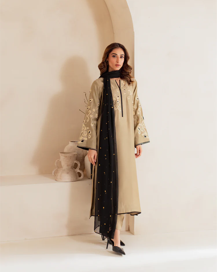 VINTAGE-3PC DHANAK EMBROIDERED SHIRT WITH CHIFFON EMB DUPATTA AND TROUSER-W.J-1996
