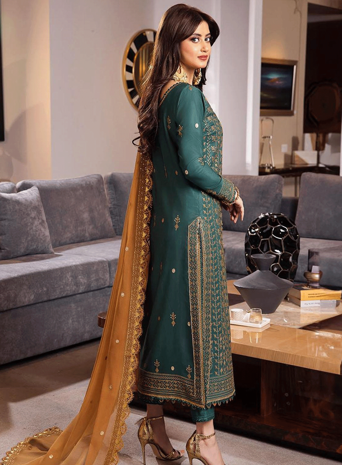 ASIM JOFA -3PC LAWN EMBROIDERED WITH BAMBER CHIFFON EMBROIDERED DUPATTA-W.J-1527