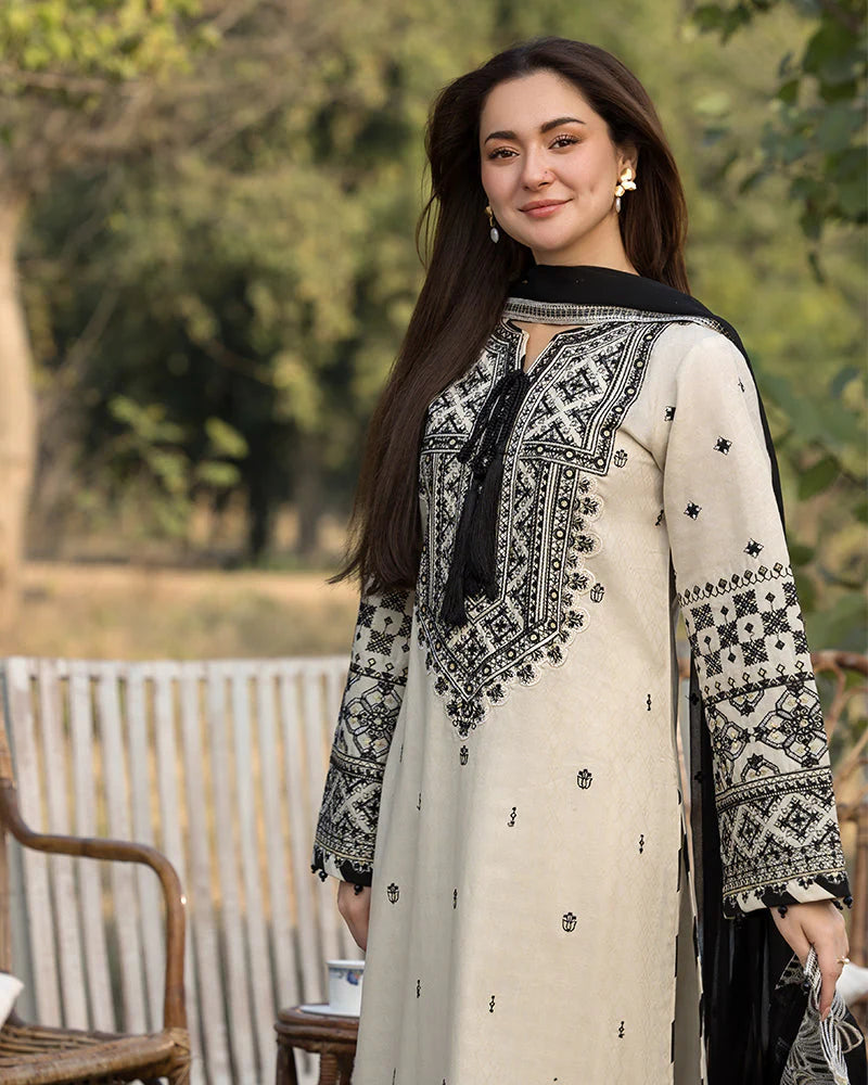 QALAMQAR-3PC LAWN EMBROIDERED SHIRT WITH CHIFFON EMBROIDERED DUPATTA AND TROUSER-W.J-1844