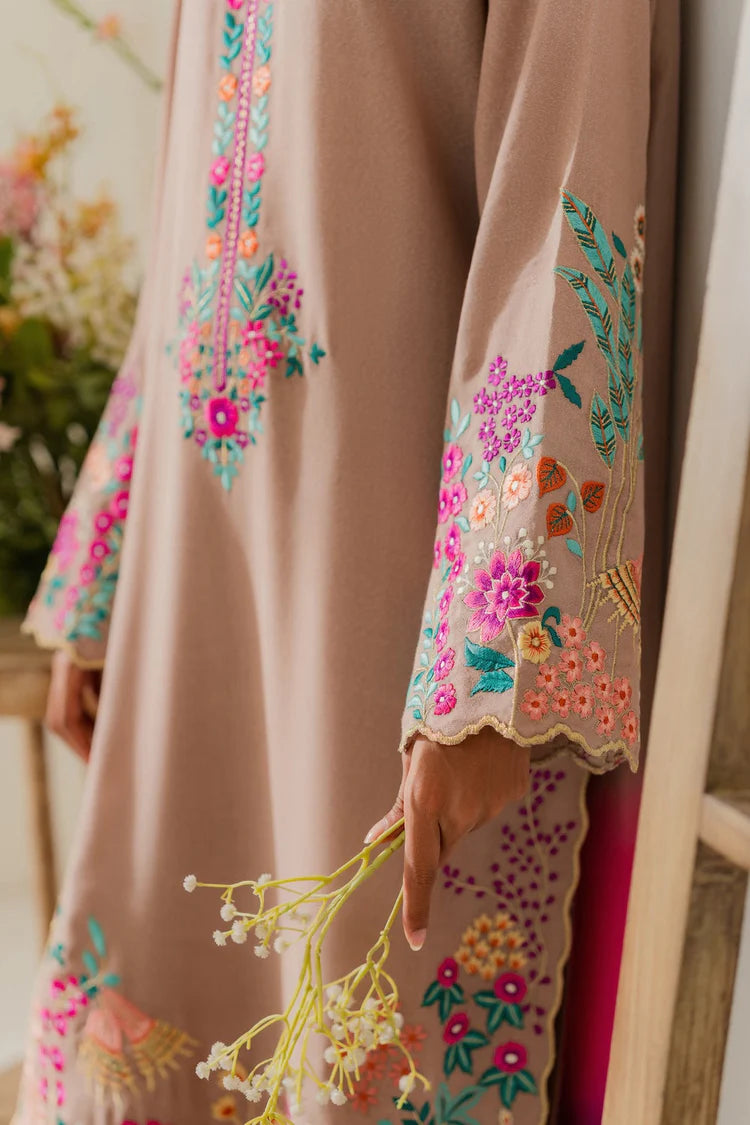 VINTAGE-3PC DHANAK EMBROIDERED SHIRT WITH TYE & DYE CHIFFON DUPATTA AND TROUSER-W.J-1995
