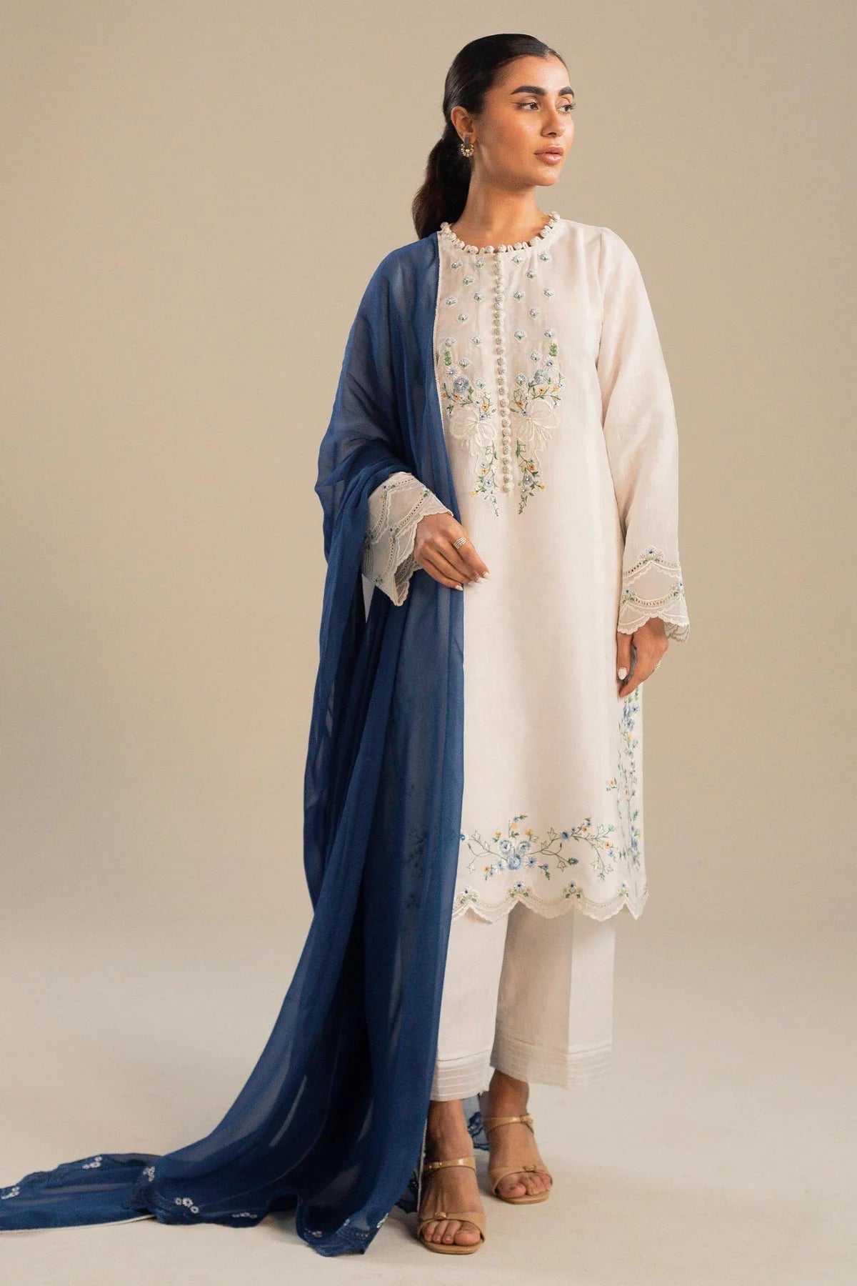 ZAHRA SHAH JAHAN 3PC DHANAK EMBROIDERED SHIRT WITH BAMBER CHIFFON EMBROIDERED DUPATTA AND TROUSER-W.J-1266
