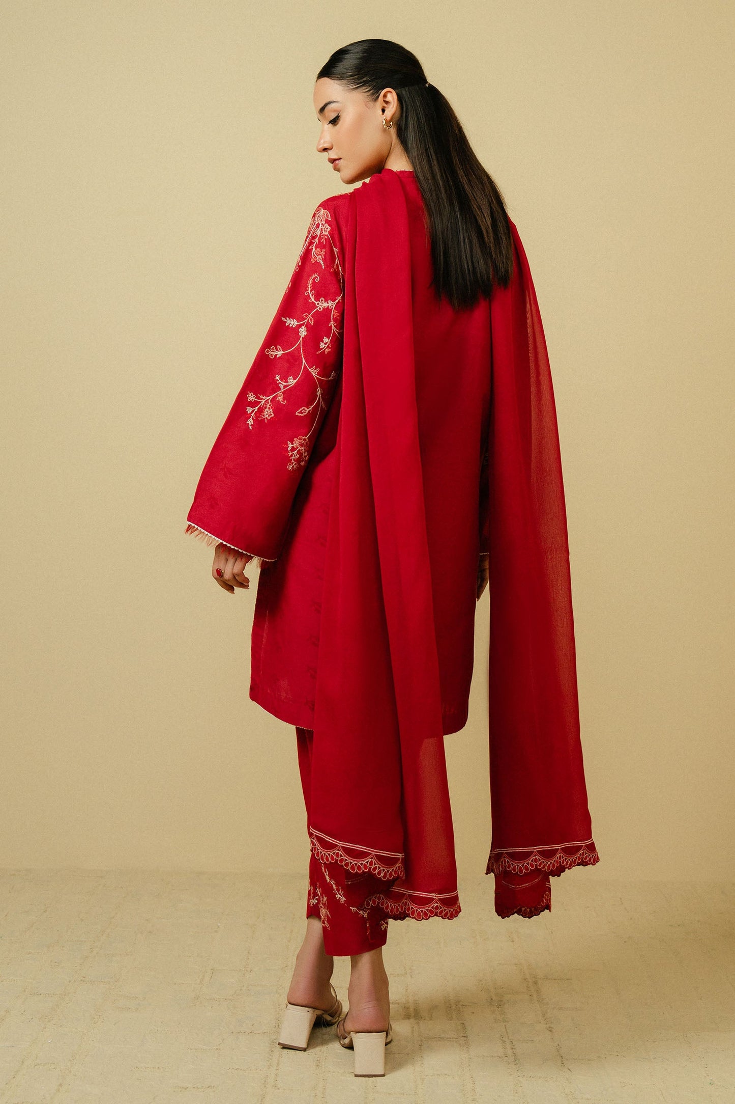 ZAHRA SHAHJAHAN - 3PC DHANAK EMBROIDERED SHIRT DHANAK EMBROIDERED DUPATTA AND TROUSER-W.J-1111