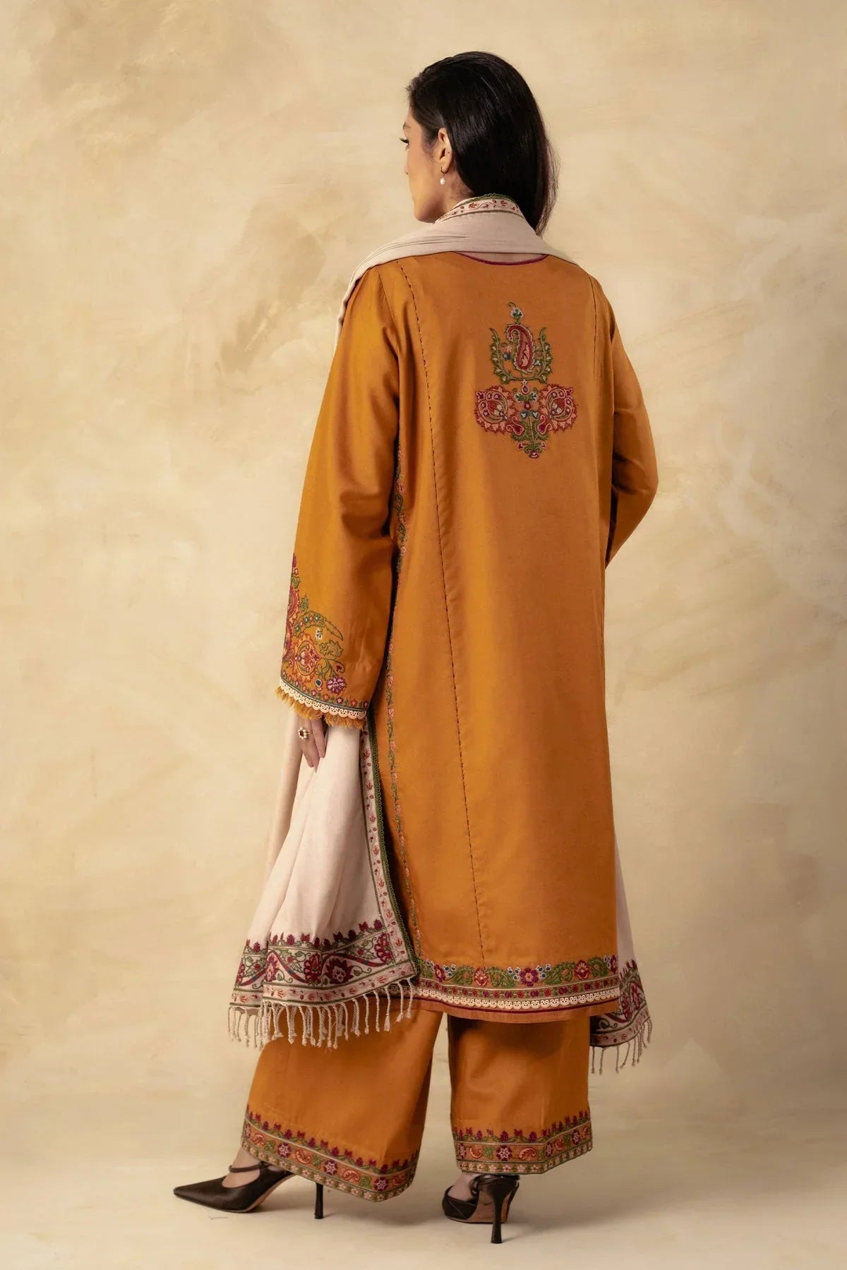 ZARA SHAHJAHAN - 3PC DHANAK EMBROIDERED SHIRT WITH DHANAK EMBROIDERED SHAWL AND TROUSER-W.J-1156