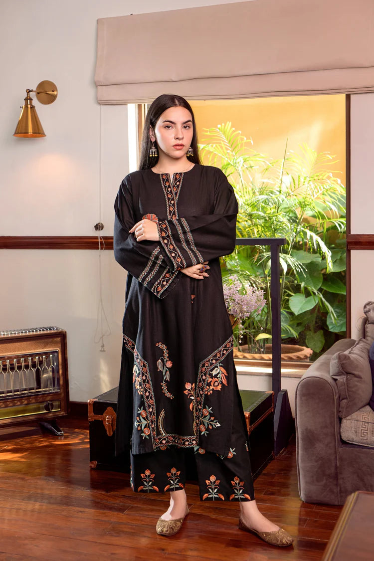 URGE-2PC DHANAK EMBROIDERED SHIRT AND EMBROIDRED TROUSER-W.J-2031