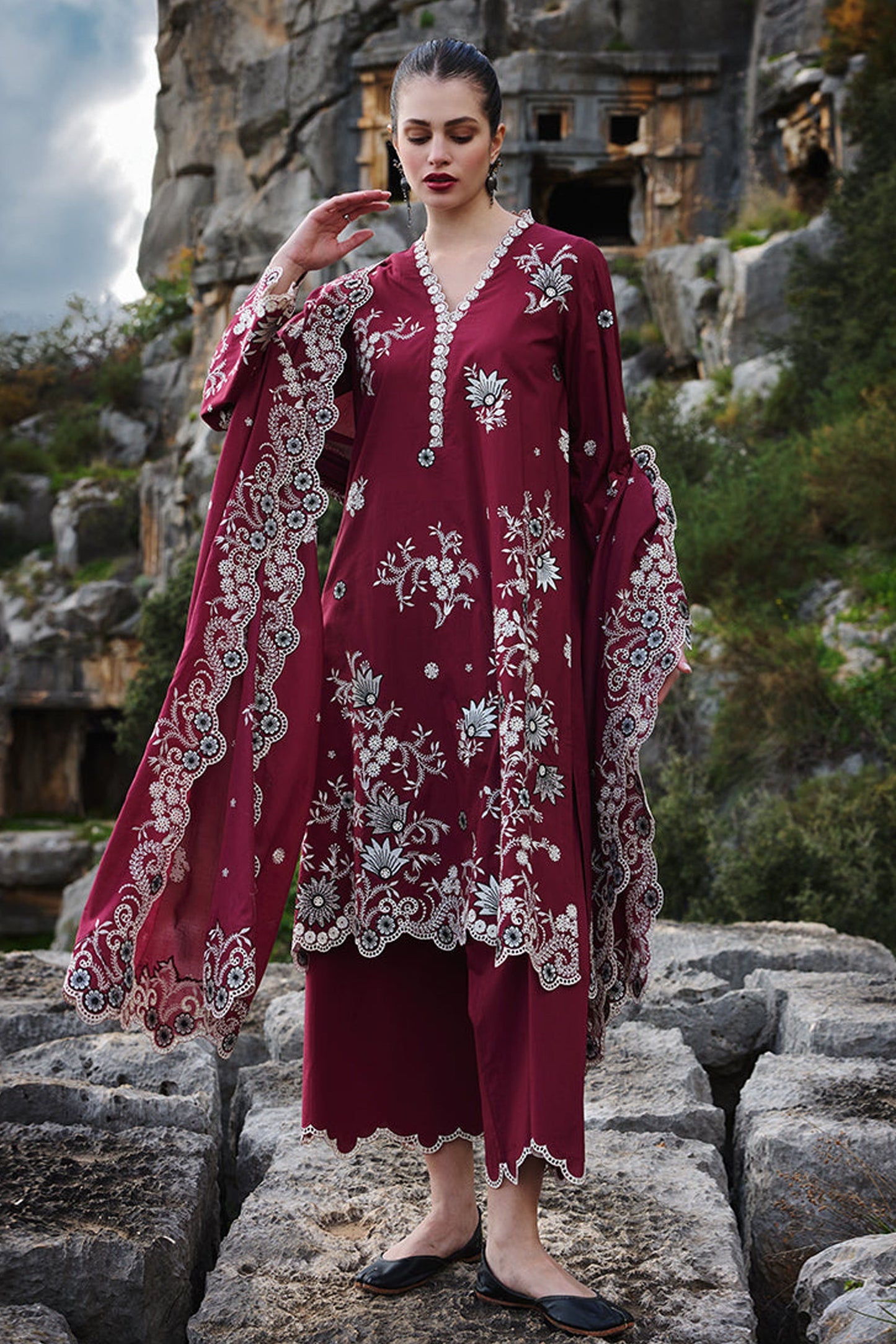 IMAGE-3PC LAWN EMBROIDERED SHIRT WITH MONARK EMBROIDERED DUAPATTA AND TROUSER-W.J-1671