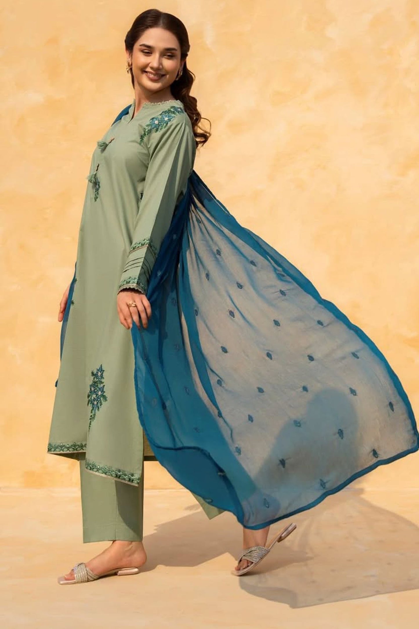 LAZULI-3PC LAWN EMBROIDERED SHIRT WITH CHIFFON EMBROIDERED DUPATTA AND TROUSER-W.J-1685