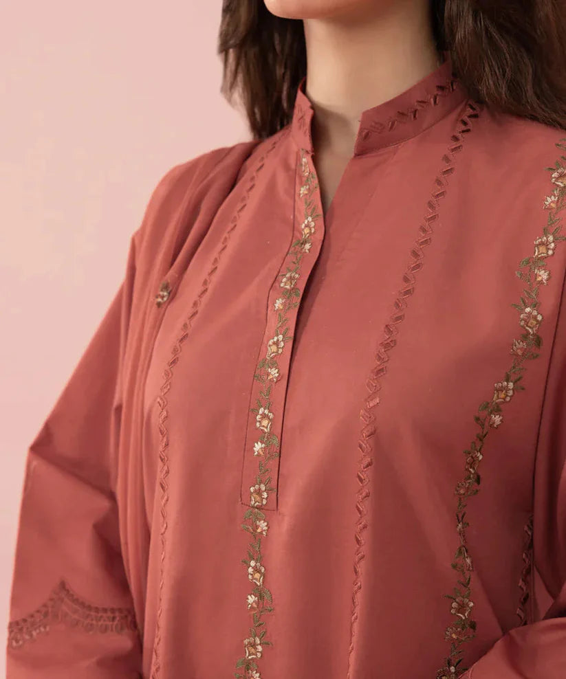 SAPPHIRE-3PC DHANAK EMBROIDERED SHIRT WITH BAMBER CHIFFON EMBROIDERED DUPATTA_W.J-1894