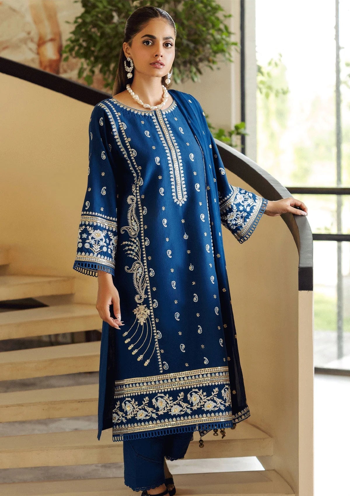 SO KAMAL- 3PC DHANAK EMBROIDERED SHIRT DHANAK EMBROIDERED DUPATTA AND TROUSER-W.J-1089