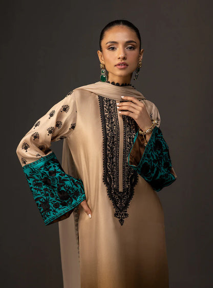 ZAINAB CHOTANI-3PC SHAMOZ SILK PRINT EMBROIDERED SHIRT WITH SOFT SILK PRINT DUPATTA & SILK TROUSER-W.J-1491
