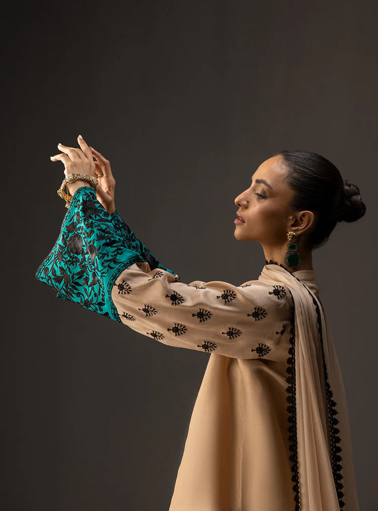 ZAINAB CHOTANI-3PC SHAMOZ SILK PRINT EMBROIDERED SHIRT WITH SOFT SILK PRINT DUPATTA & SILK TROUSER-W.J-1491