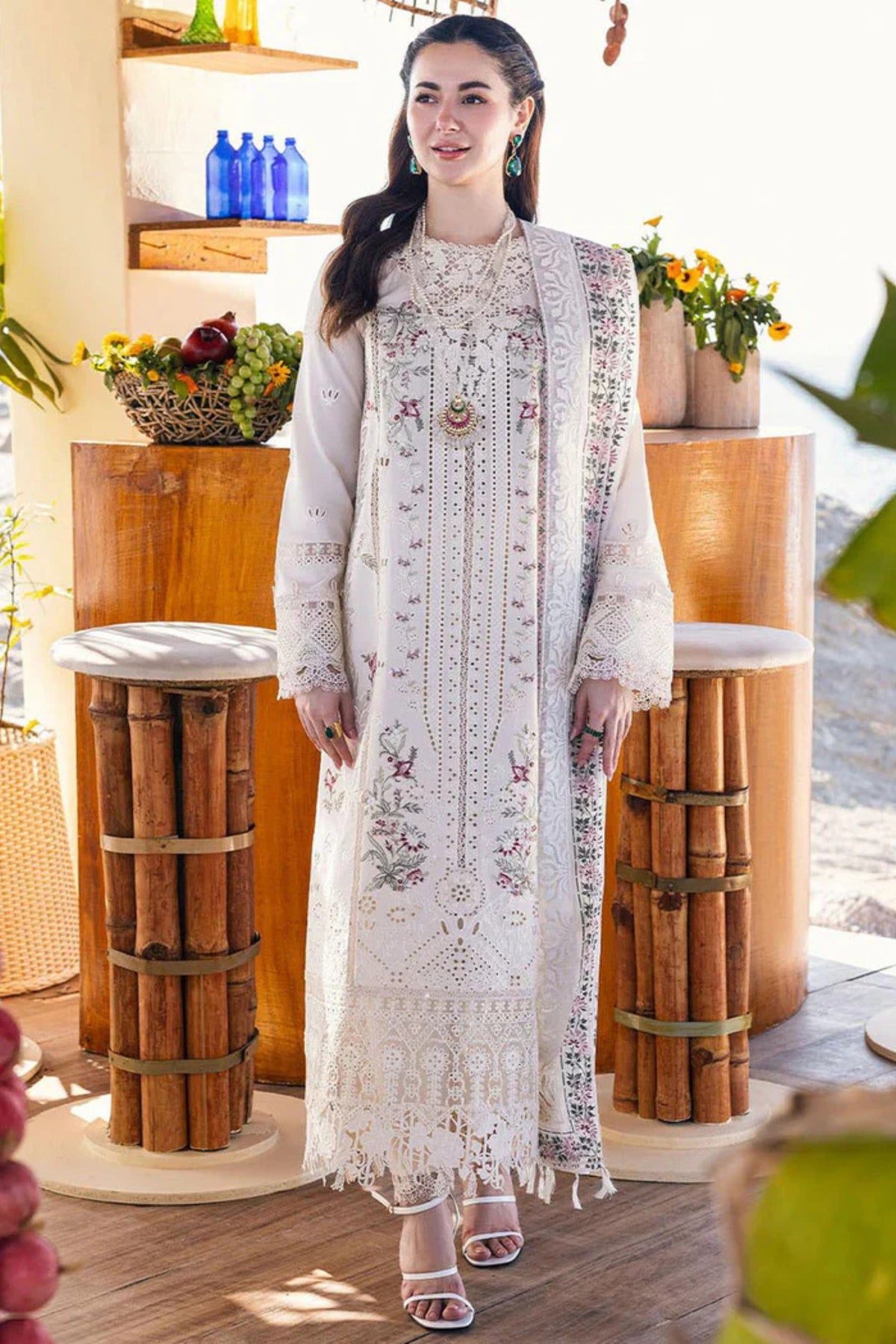 QALAMQAR-3PC LAWN EMBROIDERED SHIRT WITH CHIFFOON EMBROIDERED PRINT DUPATTA AND EMB TROUSER-W.J-4652