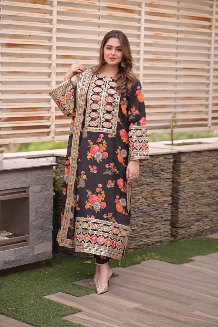 BAROQUE-3PC SHAMOZE SILK PRINTED EMBROIDERED SHIRT WITH SOFT SILK PRINTED EMB DUPATTA & PRINTED TROUSER W.J-9005