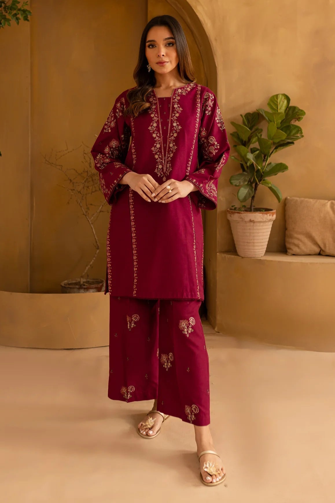 BATIK-2PC LAWN EMBROIDRED SHIRT WITH LAWN EMBROIDRED TROUSER-W.J-1593