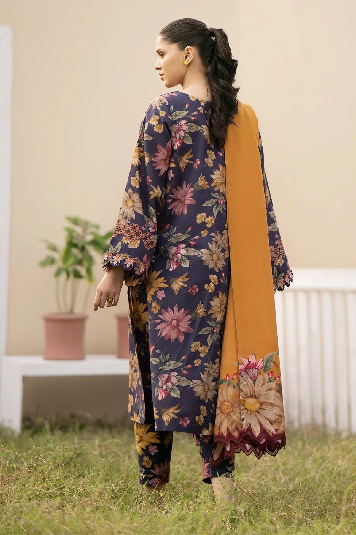 BAROQUE - 3PC KARANDI PRINTED SHIRT WITH KARANDI PRINTED DUAPTTA AND TROUSER-W.J-1236