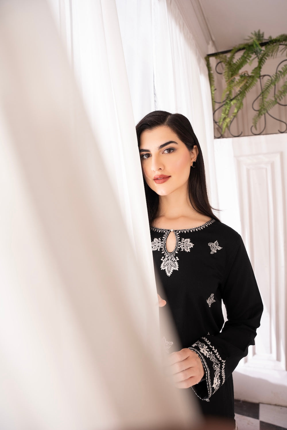 ASIM JOFA-3PC LAWN EMBROIDERED SHIRT WITH BAMBER CHIFFON DUPATTA AND LAWN TROUSER-W.J-1491