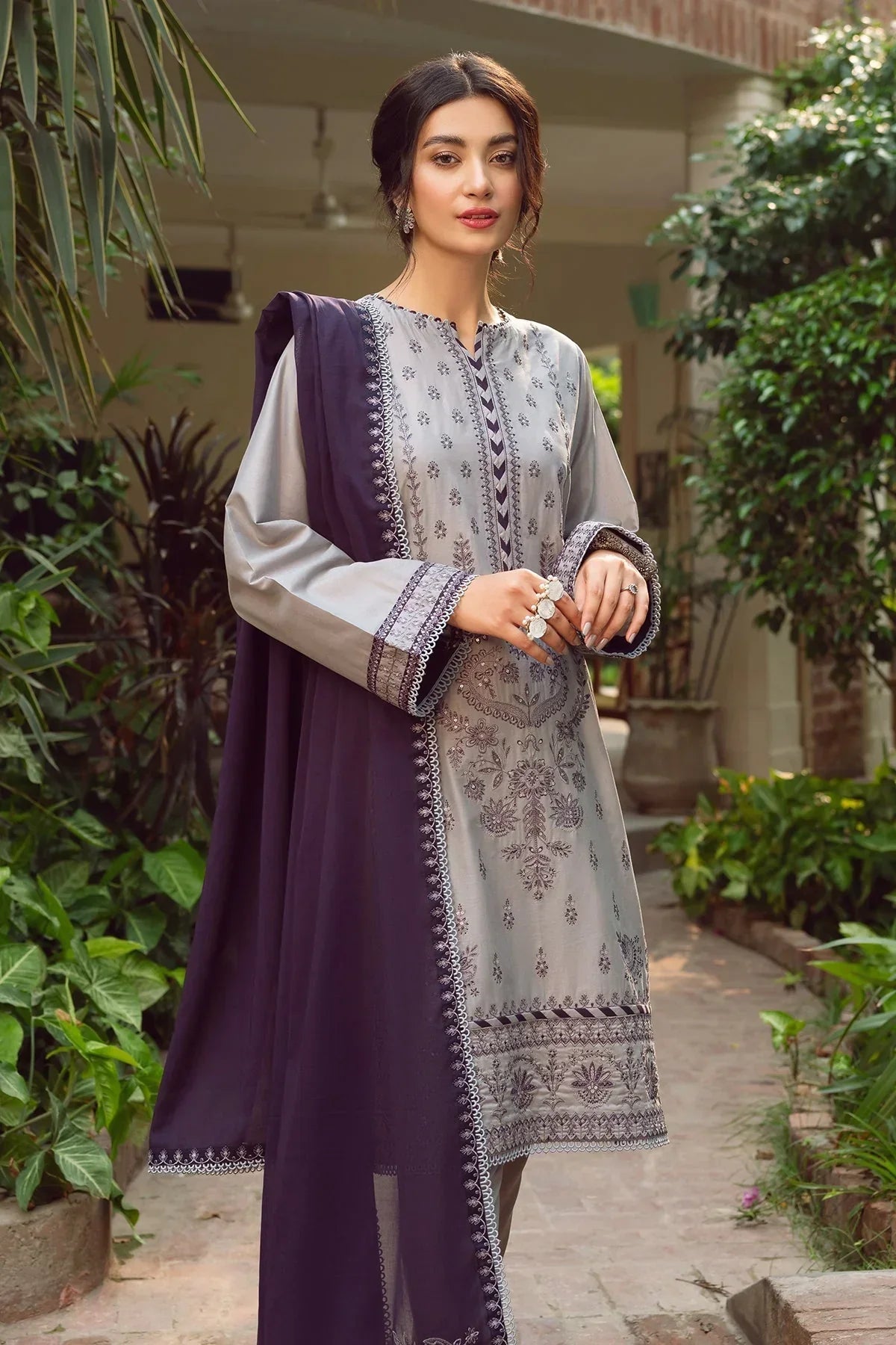 JAZMIN - 3PC DHANAK EMBROIDERED SHIRT WITH BAMBER CHIFFON EMBROIDERD DUPATTA-W.J-1192