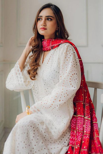 MARIA-B-LAWN CHIKENKARI EMBROIDERED WITH CHUNRI PRINT DUPATTA & DUPATTA-W.J-1578