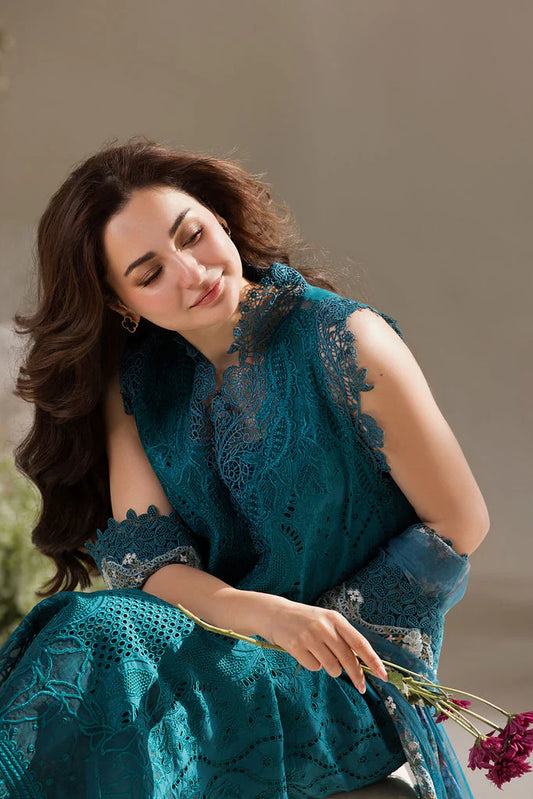 SOBIA NAZIR-3PC DHANAK CHIKAN EMBROIDERED SHIRT WITH COURTRAI PRINTED SHAWL AND TROUSER W.J-1659