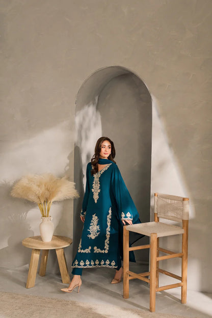 VINTAGE-3PC DHANAK EMBROIDERED SHIRT WITH BAMBER CHIFFON DUPATTA AND TROUSER-W.J-1980