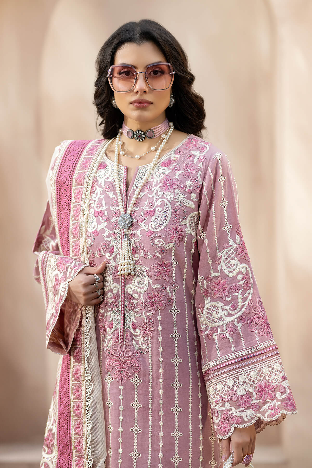 QALAMQAR-3PC CHIKANKAARI LAWN CUTWORK EMBROIDERED SHIRT WITH NET EMBROIDERED CUTWORK DUPATTA AND TROUSER-W.J-1590