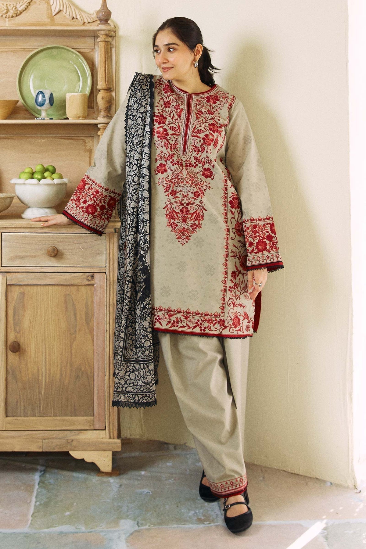 ZARASHAHJAHAN- 3PC LAWN EMBROIDERED SHIRT WITH MONARK PRINT DUPATTA & TROUSER-W.J-1557