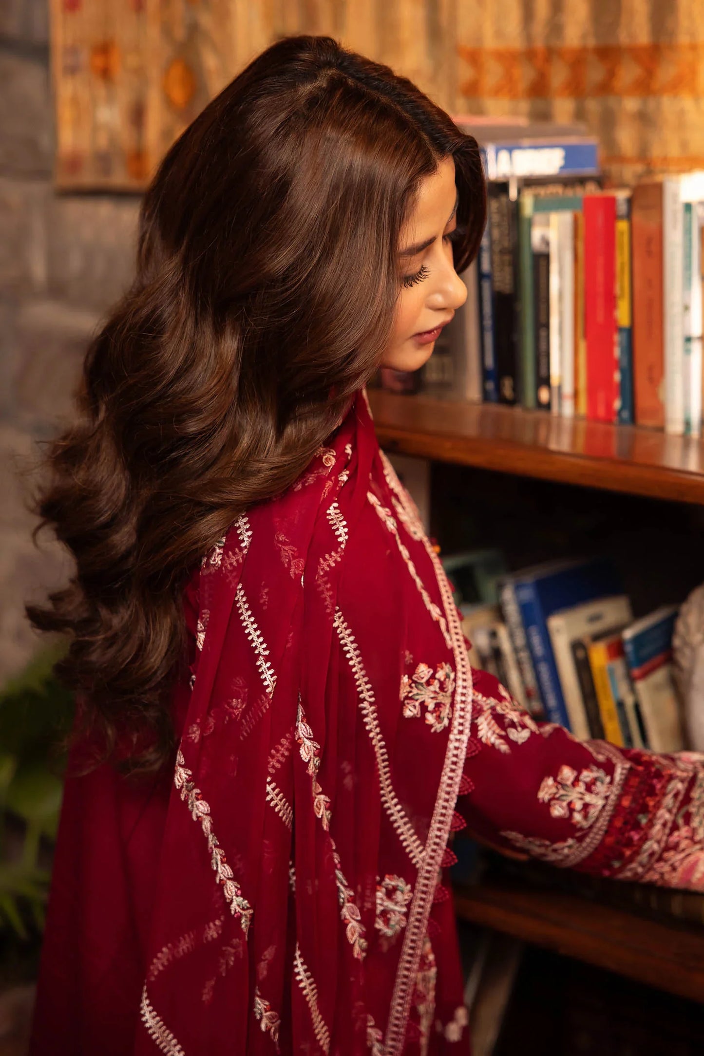 ZAHA- 3PC DHANAK EMBROIDERED SHIRT WITH BAMBER CHIFFON EMBROIDRED DUPATTA-W.J-1050