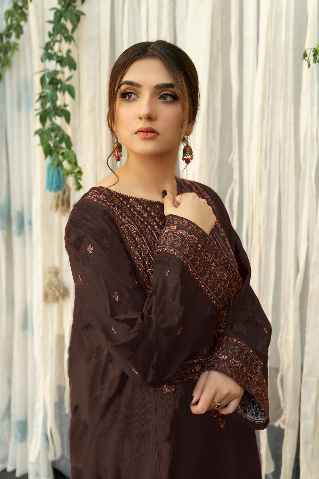 URGE- 3PC LAWN EMBROIDERED SHIRT WITH MONARK PRINTED DUPATTA AND EMB TROUSER-W.J-1625