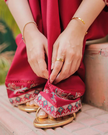 URGE-2PC DHANAK EMBROIDERED SHIRT AND EMBROIDRED TROUSER-WJ-1945