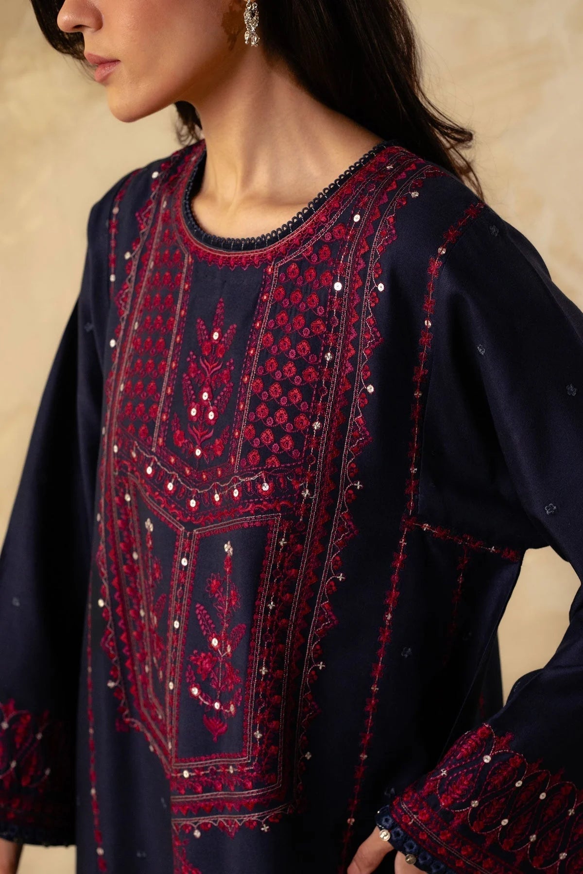 ZARA SHAH JAHAN - 3PC DHANAK EMBROIDERED SHIRT WITH DHANAK EMBROIDERED SHAWL& TROUSER-W.J-1015