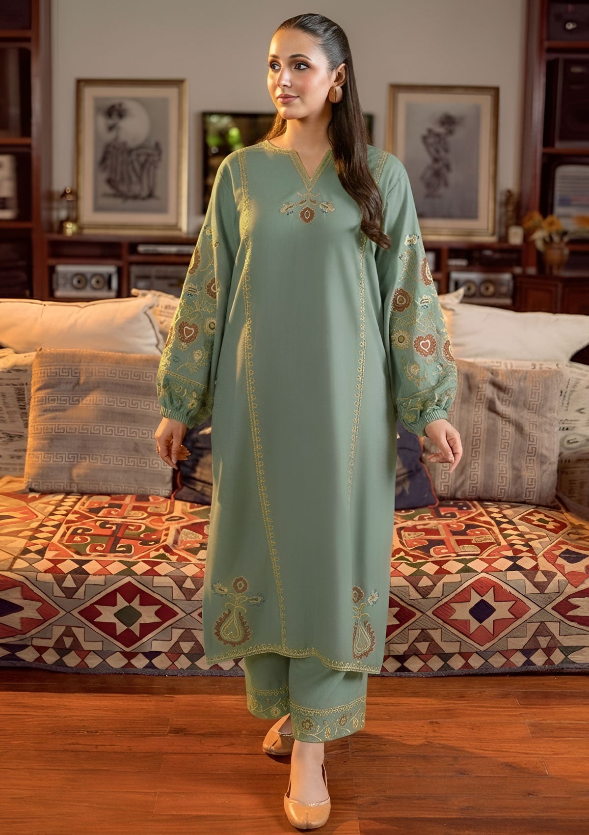 URGE-2PC LAWN EMBROIDERED SHIRT WITH EMB TROUSER-W.J-38