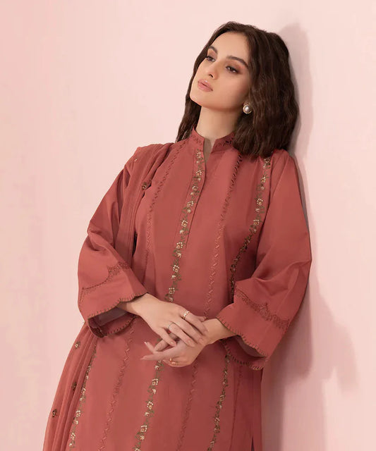 SAPPHIRE-3PC DHANAK EMBROIDERED SHIRT WITH BAMBER CHIFFON EMBROIDERED DUPATTA_W.J-1894