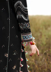 HUSSAIN REHAR-3PC KARANDI EMBROIDERED SHIRT WITH COUTRAI PRINTED SHAWL AND EMB TROUSER-W.J-5220